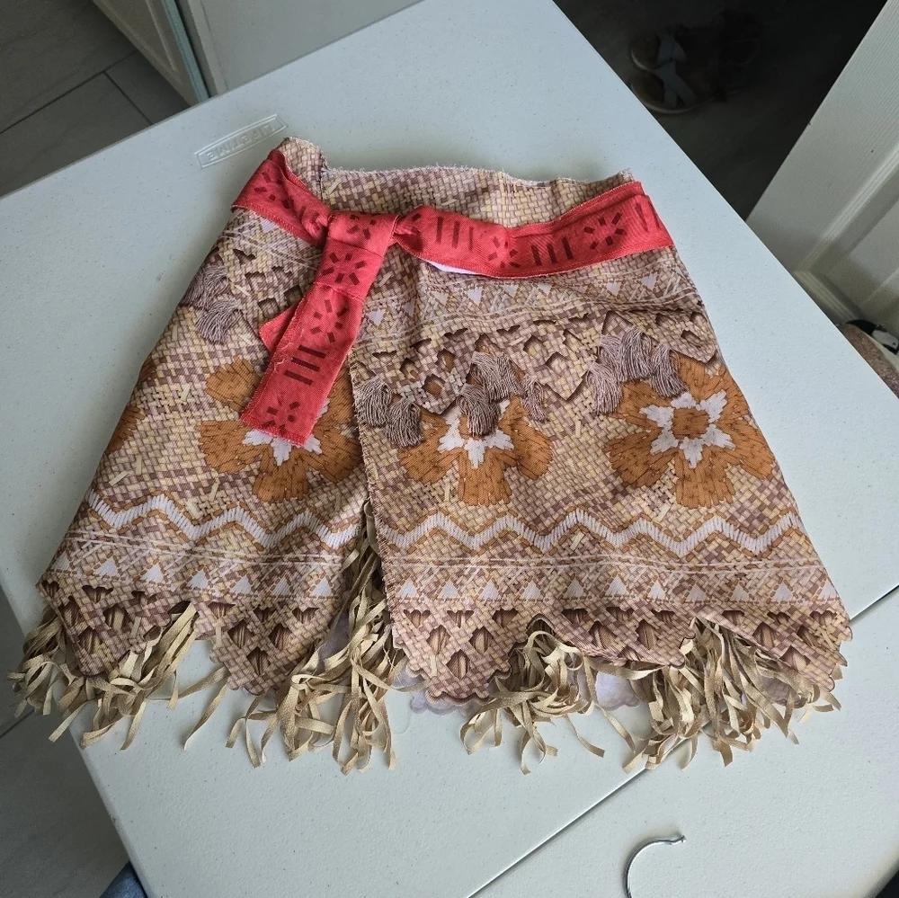Moana costumes size 4-6